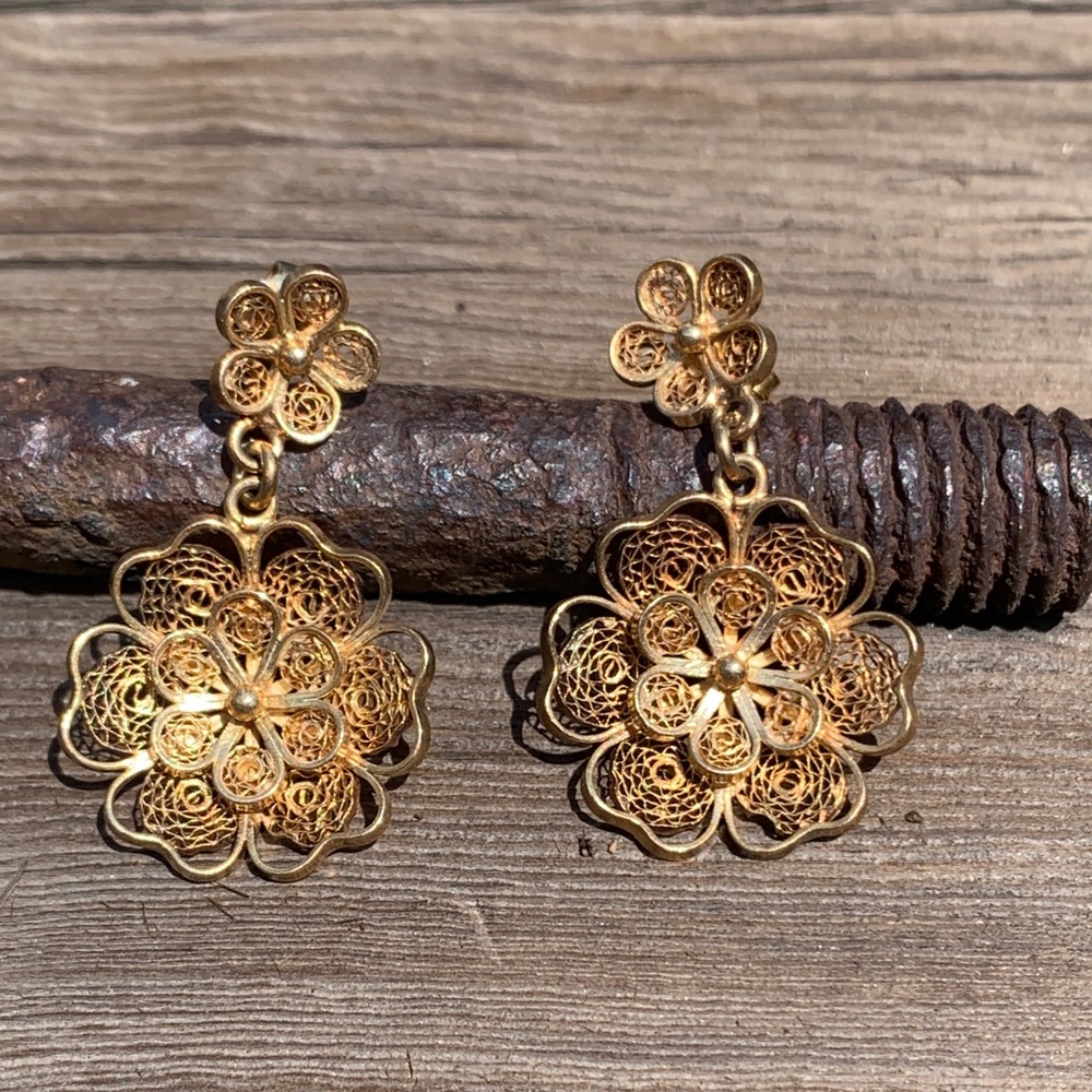 14k Gold Plated Flower Filagree Earrings